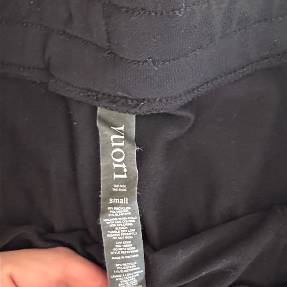 VUORI HALO ESSENTIAL - Picture 3 of 7